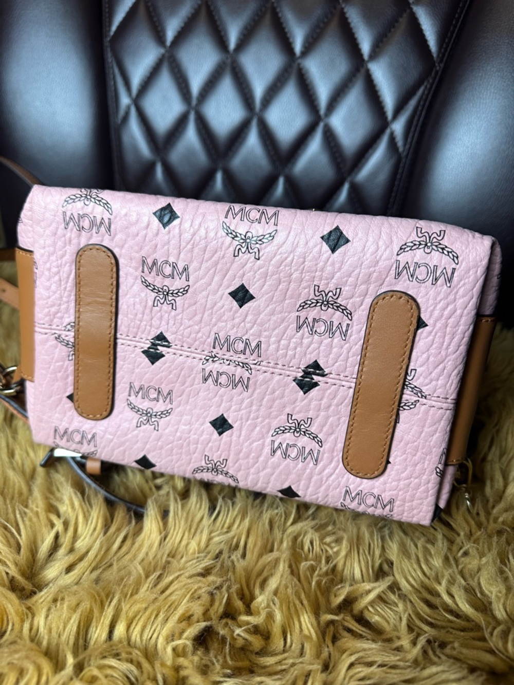 MCM Visetos Drawstring Backpack - Picture 5 of 9